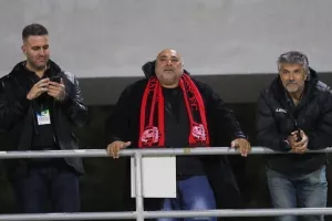 Φανιέρος: "Είμαι ΑΕΛ ναι, απαγορεύεται;"