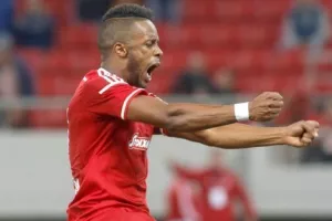 Ερνάνι: «Τρόπος ζωής ο Ολυμπιακός, χρόνια πολλά»