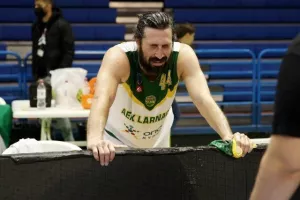 "Ράγισε" καρδιές με την αφιέρωση στον παππού του ο Ιάκωβος-ΒΙΝΤΕΟ