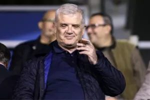 Εντολή για κίπερ (Μελισσανίδης)