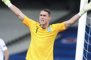 A Bola: "Ο Βλαχοδήμος δεν παίζει βασικός και στην Εθνική ανησυχούν"
