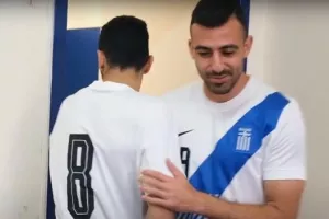 Εθνική Ελλάδας: Η επίσημη φωτογράφιση των Ελλήνων διεθνών (βίντεο)
