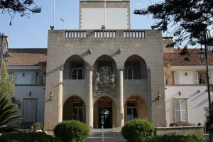 Κρίσιμη σύσκεψη για τις νέες χαλαρώσεις