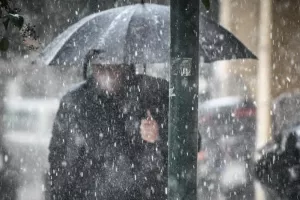 Αλλάζει ξανά ο καιρός / Έρχονται βροχές και σκόνη