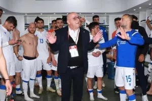 ΦΩΤΟΣ & ΒΙΝΤΕΟ/Τρελό πάρτι στα αποδυτήρια της Εθνικής