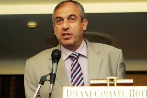 Βαρούχας: «Σωστά τα πέναλτι Ολυμπιακού και Βόλου»