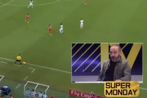 Να καταργηθεί το οφσάιντ;