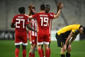 Νύχτα ντροπής για ΑΕΚ, διασυρμός άνευ προηγουμένου από τον Ολυμπιακό!