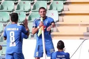 Ασταμάτητος!