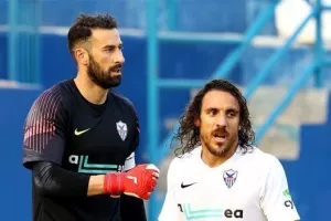 Λόρια: "Να μην πιστέψουμε ότι έχει τελειώσει"