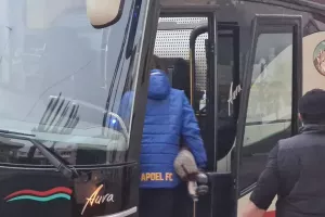 ΦΩΤΟΣ KERKIDA/Η αναχώρηση του ΑΠΟΕΛ