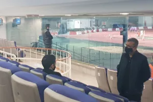 Μάζιτς στο Τσίρειο/Ερώτηση για την μη κάθοδο ξένων