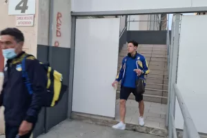 ΦΩΤΟΣ KERKIDA/Η αναχώρηση του ΑΠΟΕΛ