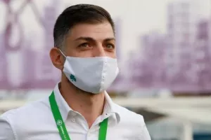 ΔΗΜΗΤΡΙΟΥ/"Αν δεν φτύσουμε αίμα..."
