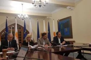Έκτακτη σύσκεψη στο Προεδρικό/Οριστικό άκυρο για χαλαρώσεις