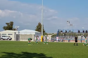 Έριξε... τριάρα στην Αναγέννηση (φώτος)
