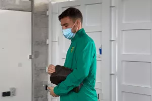 ΦΩΤΟΣ/Η άφιξη της ΑΕΚ 