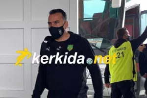 ΦΩΤΟΣ/Η άφιξη της ΑΕΚ 