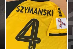 Με συλλεκτικές φανέλες κόντρα στον ΠΑΟΚ η ΑΕΚ 