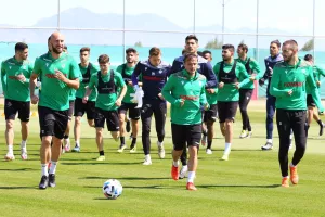 Με "19" στο "Παπαδόπουλος"