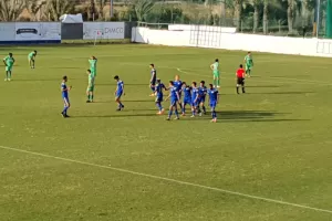 Τεσσάρα αλλά σταθερά στα χαμηλά (φώτος)