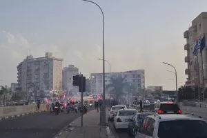 Συνοδεία... ΜΑΧΗΤΩΝ (φώτος/βίντεο) 