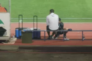 Ντιγκινί στον πάγκο με πάγο (φώτος)