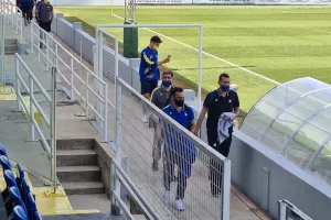 (Φώτος/Βίντεο) Στο γήπεδο το ΑΠΟΕΛ