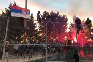 Οργανωμένοι Απόλλων/Επίθεση και προειδοποίηση
