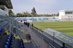 (Φώτος/Βίντεο) Στο γήπεδο το ΑΠΟΕΛ