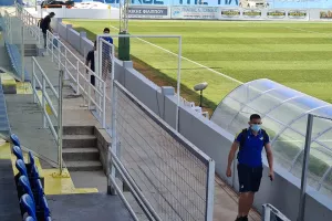 (Φώτος/Βίντεο) Στο γήπεδο το ΑΠΟΕΛ