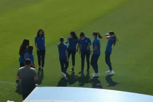 Ball-Girls στο Ανόρθωση-Ολυμπιακός! (φώτος)