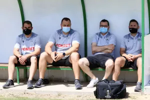 ΚΛΙΚΣ από το "Ηλίας Πούλλος"