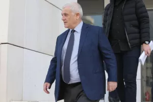Στο ξενοδοχείο της ΑΕΚ ο Μελισσανίδης!