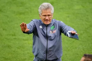 Μπόλονι: «Η ελπίδα πεθαίνει τελευταία»