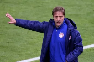 O Jogo: «Ενδιαφέρον της Αλ Χιλάλ για Μαρτίνς»