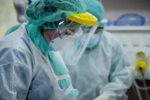 Κύπρος/Τρεις θάνατοι, 845 νέα κρούσματα