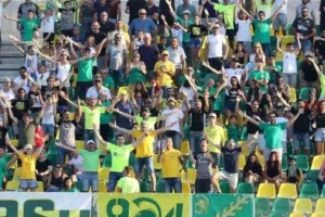 "Προσπαθούν να προσθέσουν πίεση σε διαιτησία και όχι μόνο"