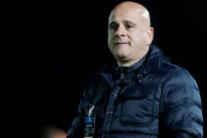 ΑΝΟ/Χωρίς δύο με ΑΠΟΕΛ
