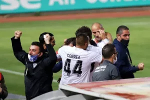 Χουσμπάουερ και Κορρέα έστειλαν την Ανόρθωση στον τελικό! (φώτος)
