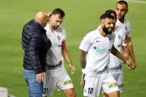 Χουσμπάουερ και Κορρέα έστειλαν την Ανόρθωση στον τελικό! (φώτος)