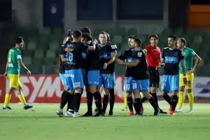 "Ψυχωμένος" Απόλλωνας για το πρωτάθλημα! (φώτος)