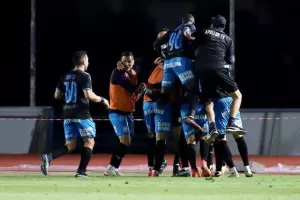 "Ψυχωμένος" Απόλλωνας για το πρωτάθλημα! (φώτος)