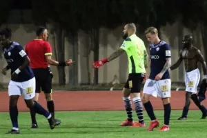 Ένωση σημαίνει… Never Surrender! 