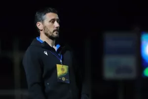 Από ΕΝΑ σε κάθε ημίχρονο και... -1 απ' την κορυφή! (Φώτος)