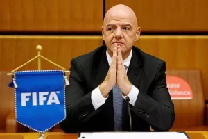 Συγχαρητήρια Ινφαντίνο στον Ολυμπιακό για το πρωτάθλημα 