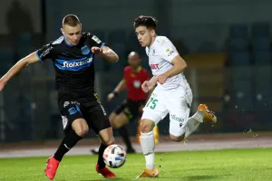 Ο Szalai έστειλε τις ευχές του για νίκη...