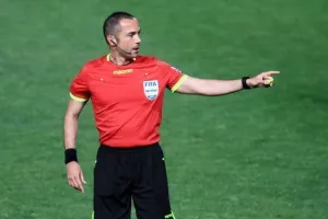 Της το (ξανα)γύρισε και βλέπει... τίτλο! (Φώτος)