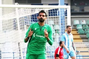 Τρία γκολ, τρεις βαθμοί και κορυφή! (φώτος)
