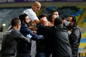Χουσμπάουερ και Κορρέα έστειλαν την Ανόρθωση στον τελικό! (φώτος)